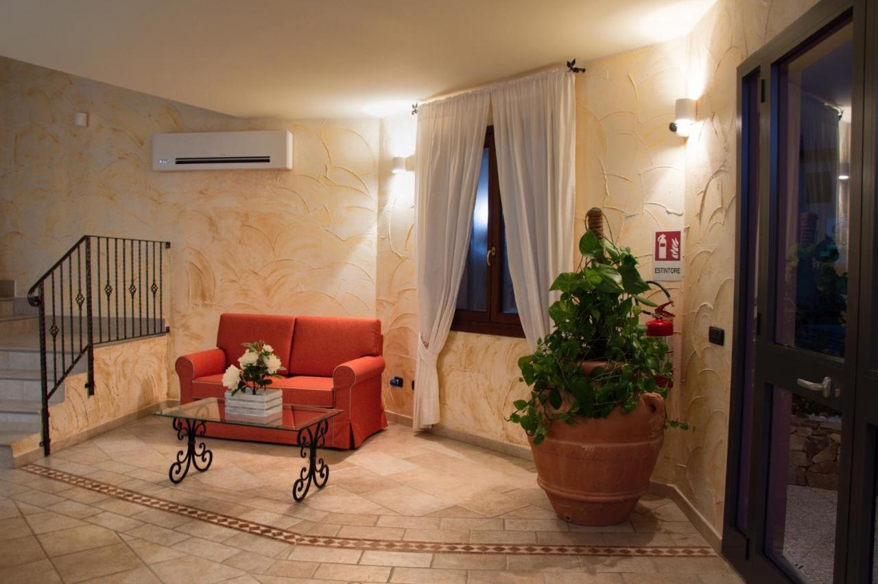 Hotel Trinita Dei Corsari Torre dei Corsari Kültér fotó