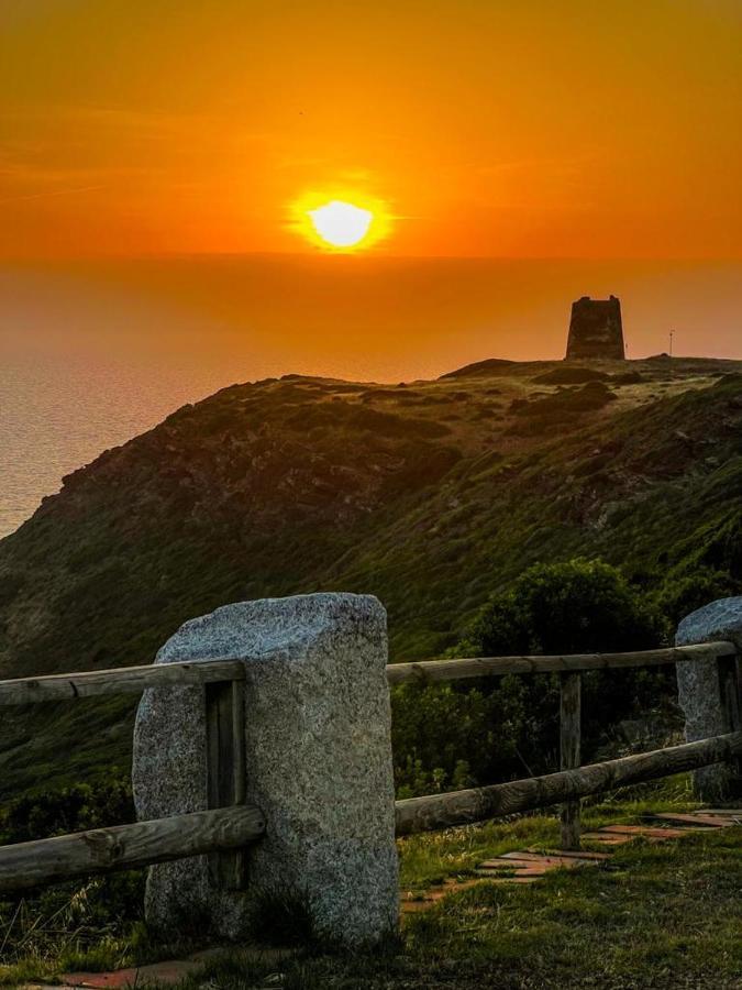 Hotel Trinita Dei Corsari Torre dei Corsari Kültér fotó