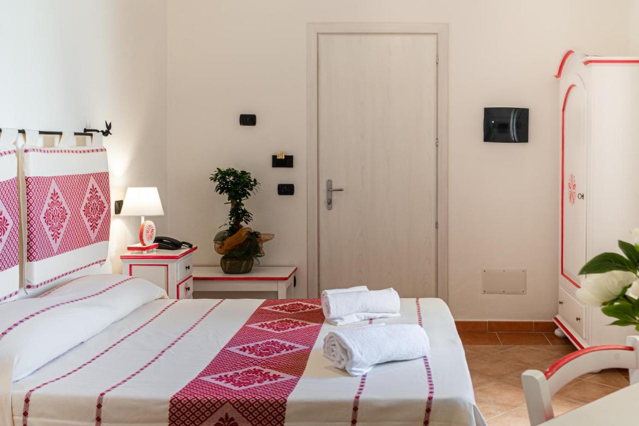 Hotel Trinita Dei Corsari Torre dei Corsari Kültér fotó